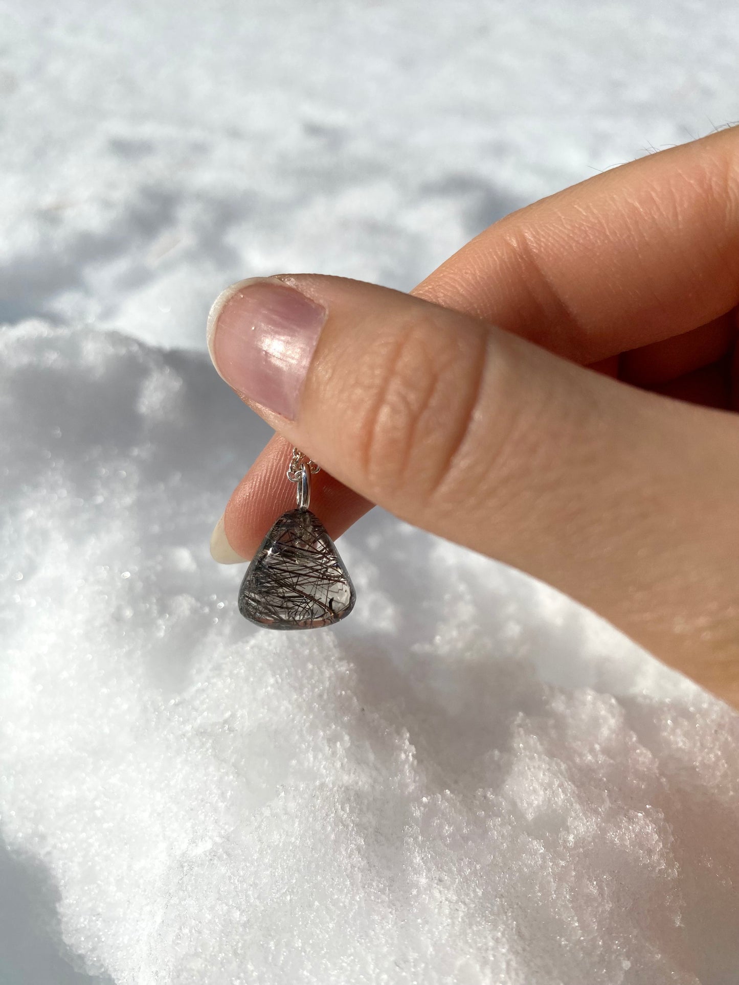 Collana con pendente in quarzo rutilato