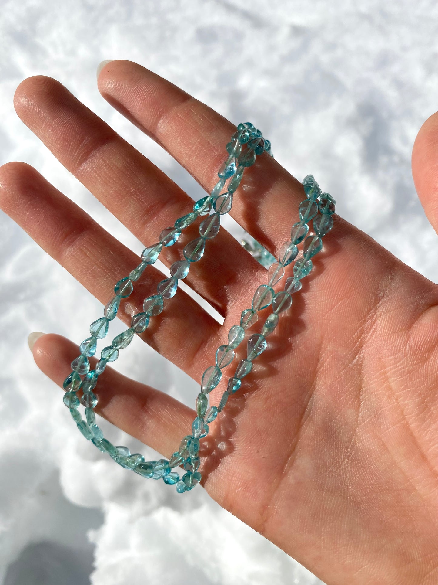 Collana girocollo in Gocce di Apatite